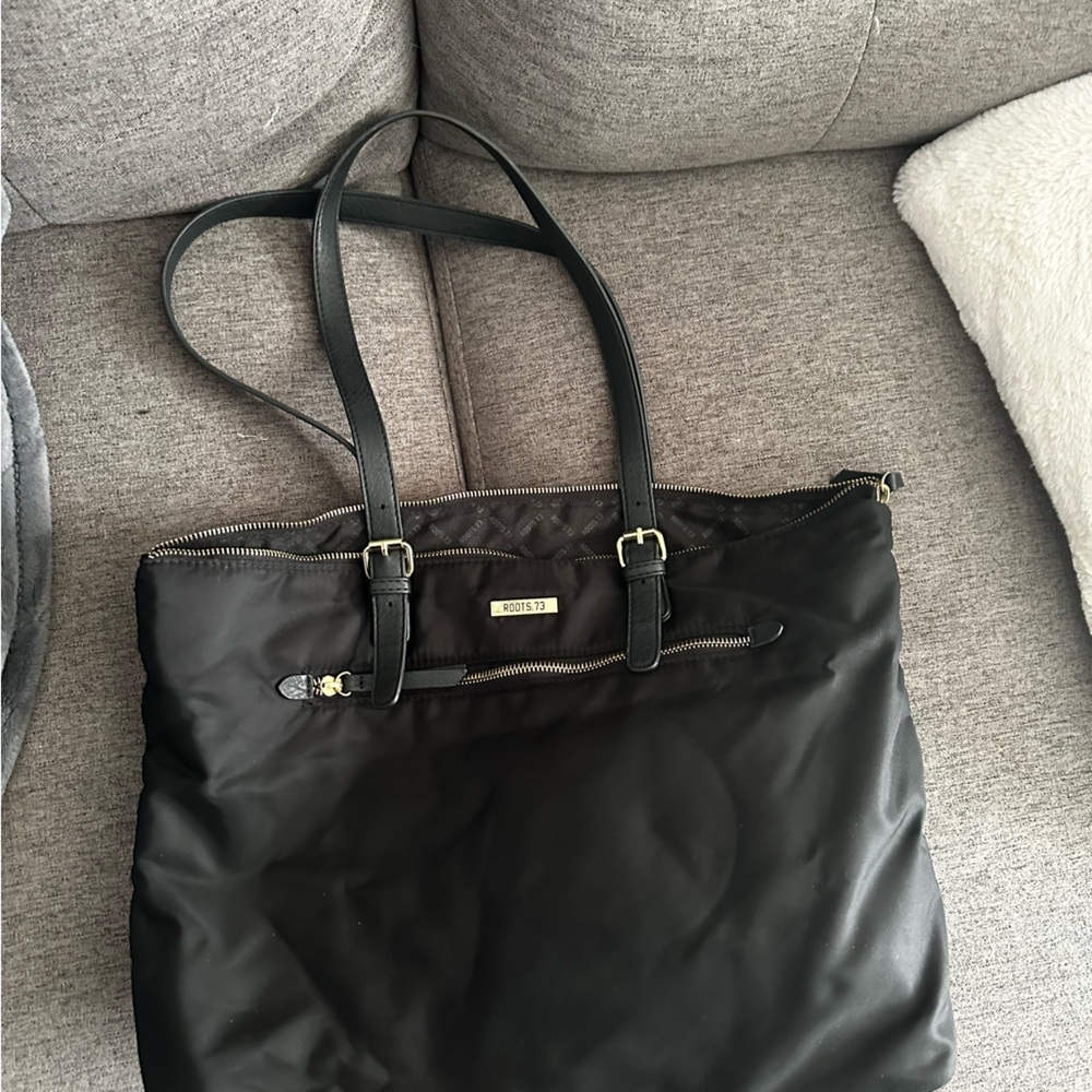 Root tote